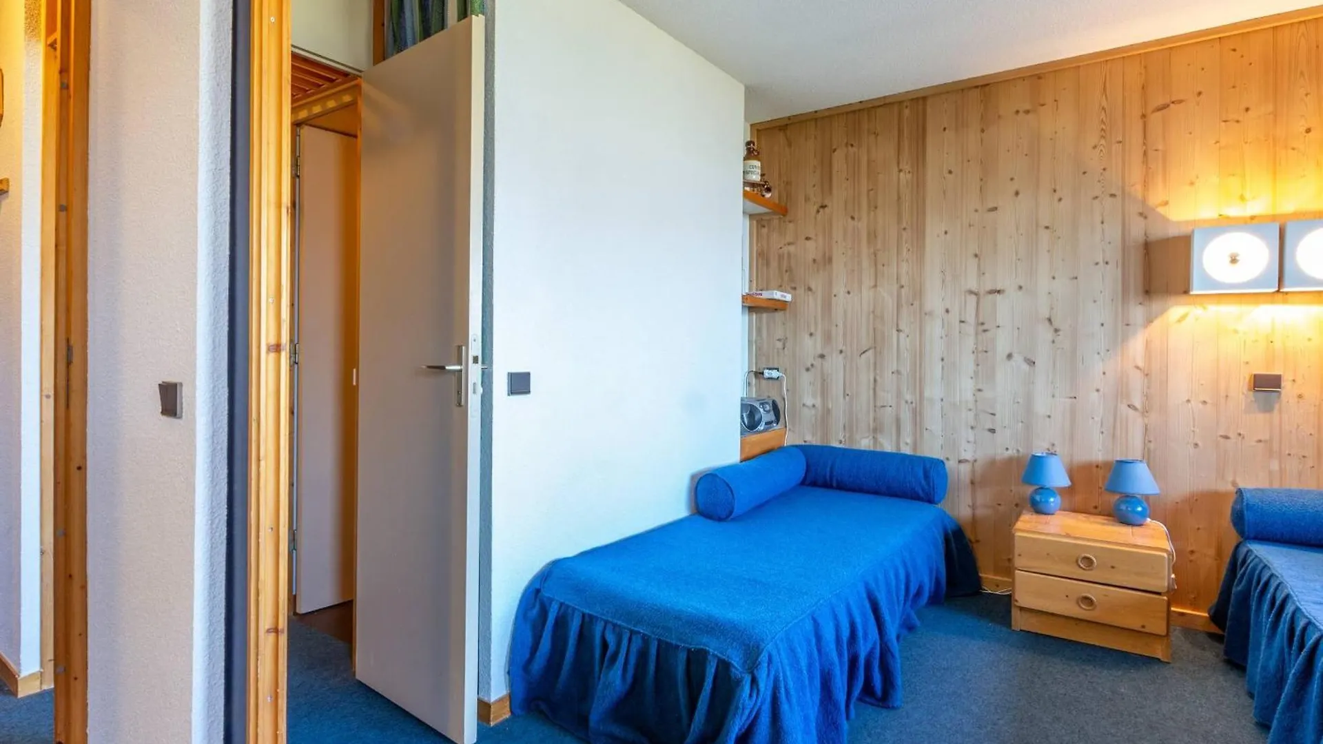 Studio Au Centre, 4 Pers, Animaux Admis, Balcon - Fr-1-353-71 La Plagne 0*,  France