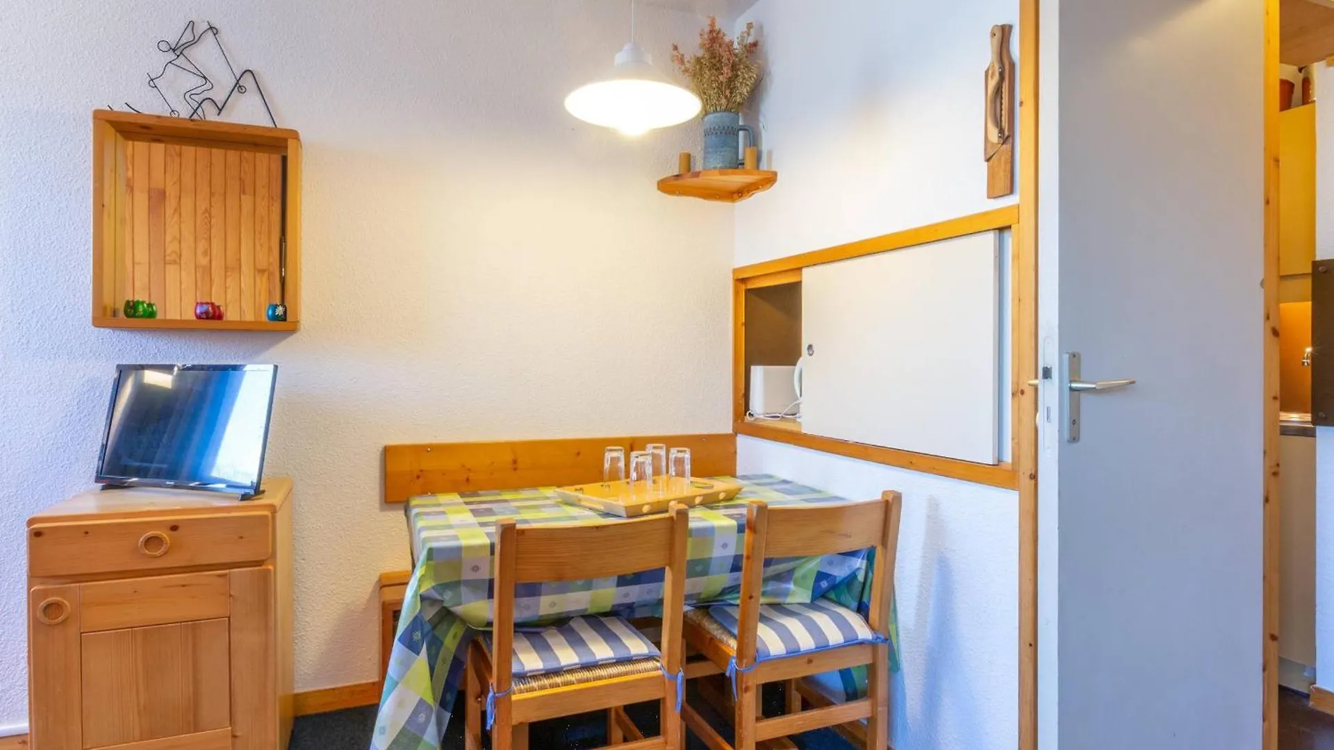 Apartment Studio Au Centre, 4 Pers, Animaux Admis, Balcon - Fr-1-353-71 La Plagne France